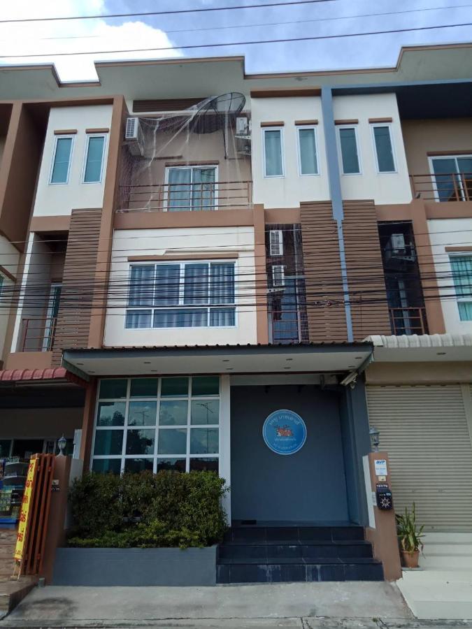 เคทู เกสเฮาส์ Hotel Chonburi Exterior foto