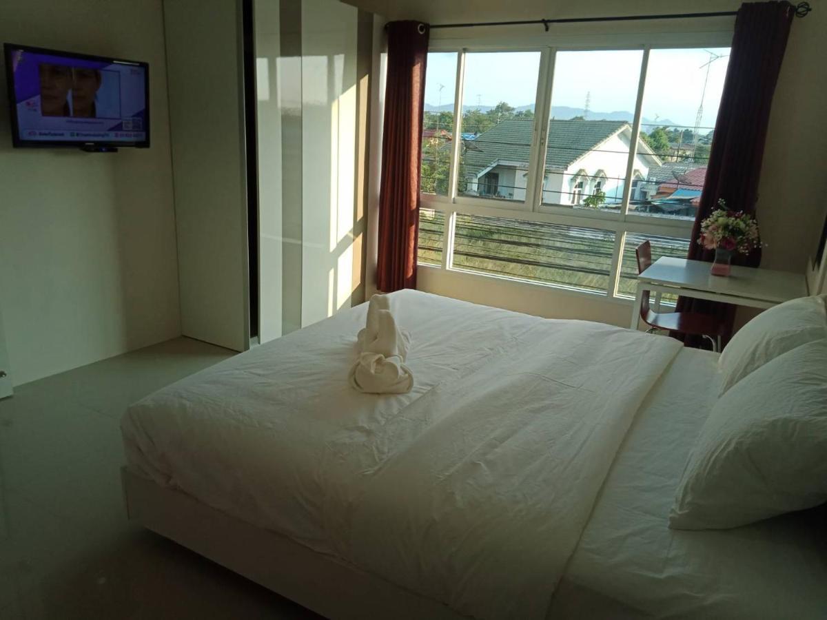 เคทู เกสเฮาส์ Hotel Chonburi Exterior foto